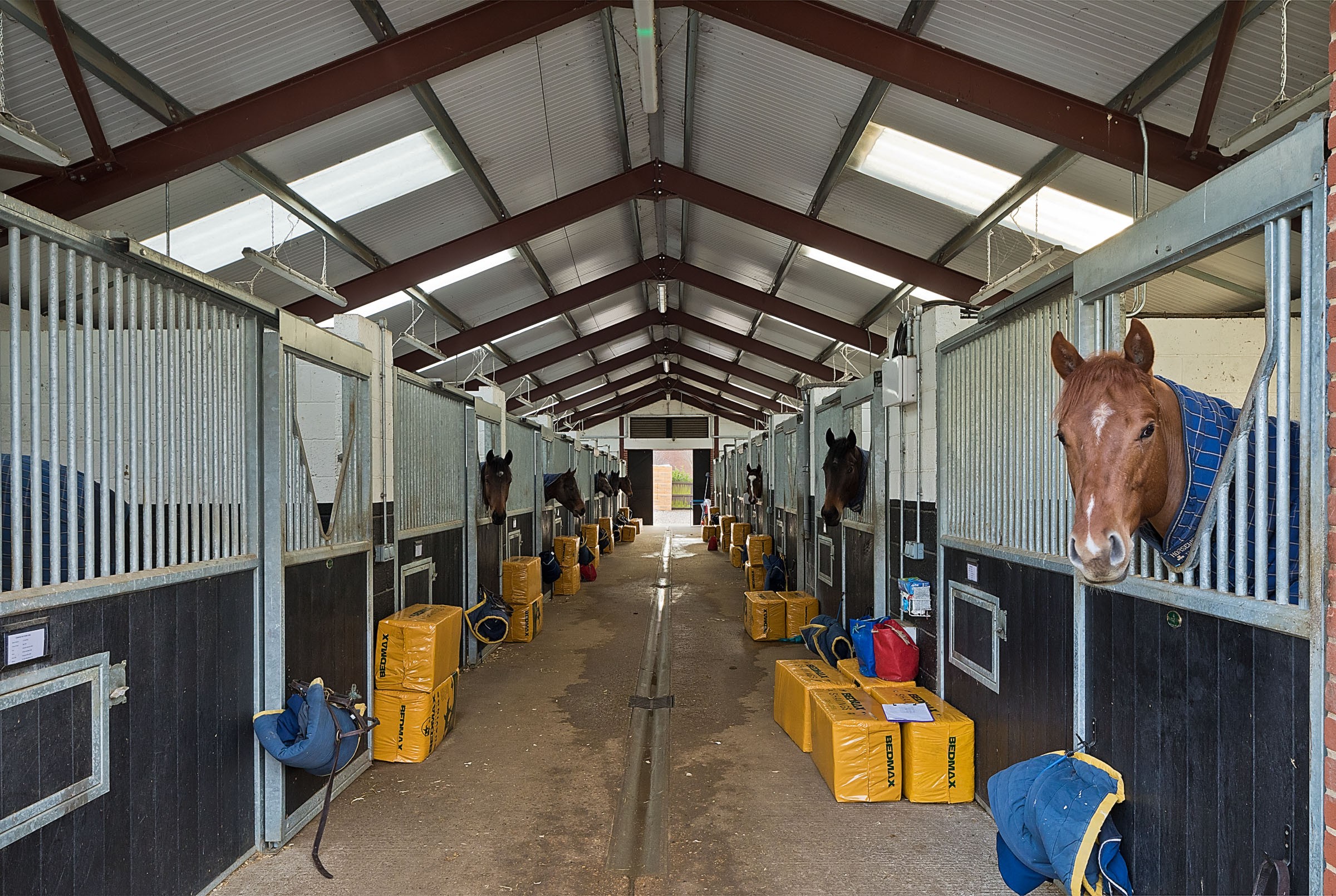 KREMLIN COTTAGE STABLES