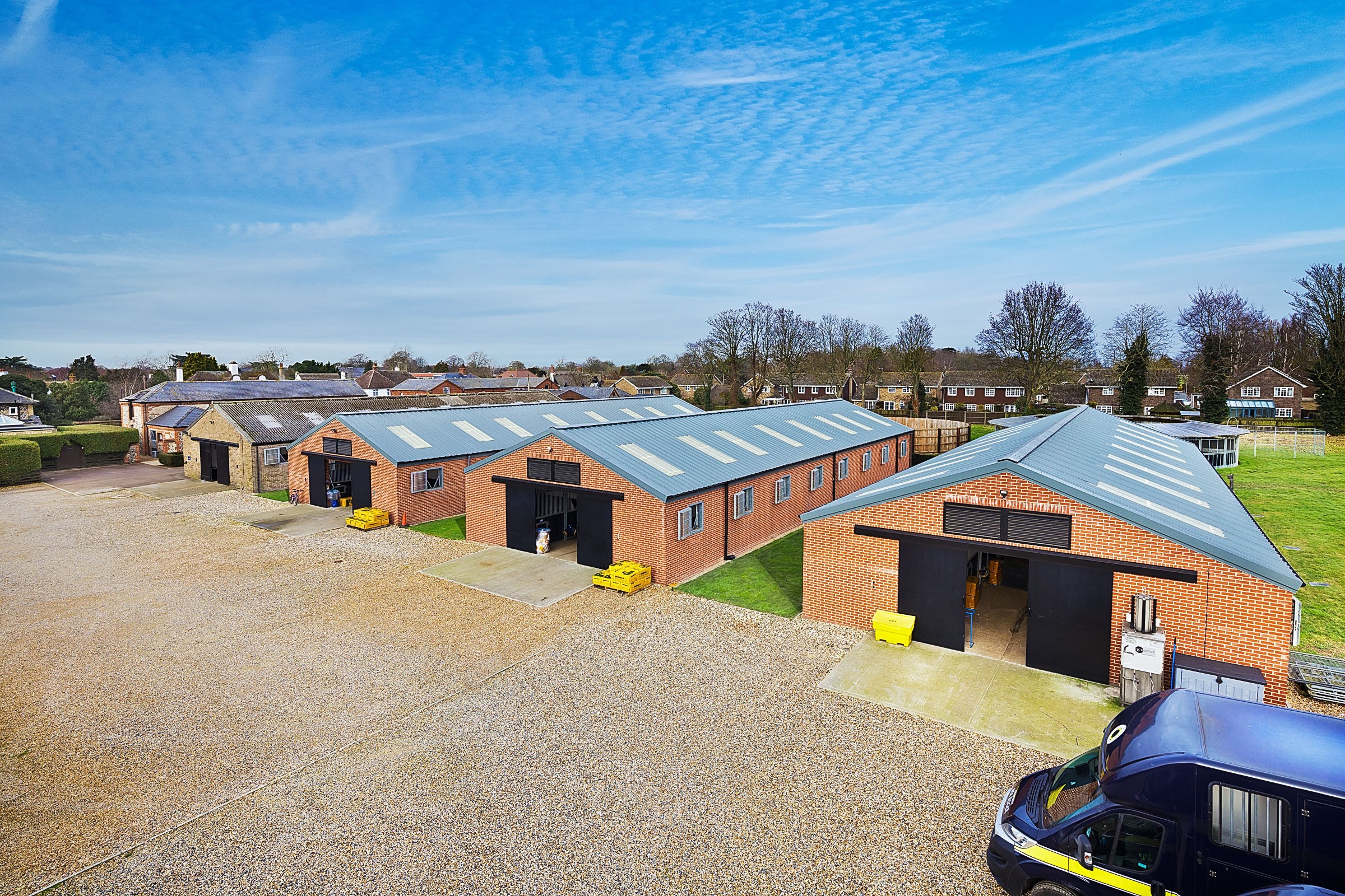 KREMLIN COTTAGE STABLES